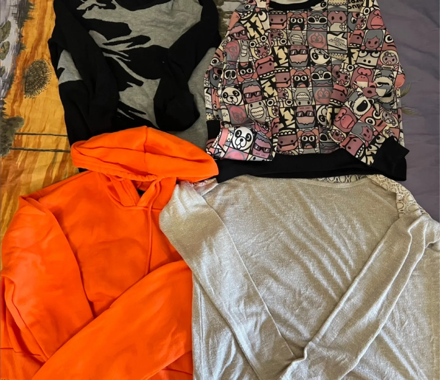 Sweaters & Hoodie - Bundle Deal 4 items for Free