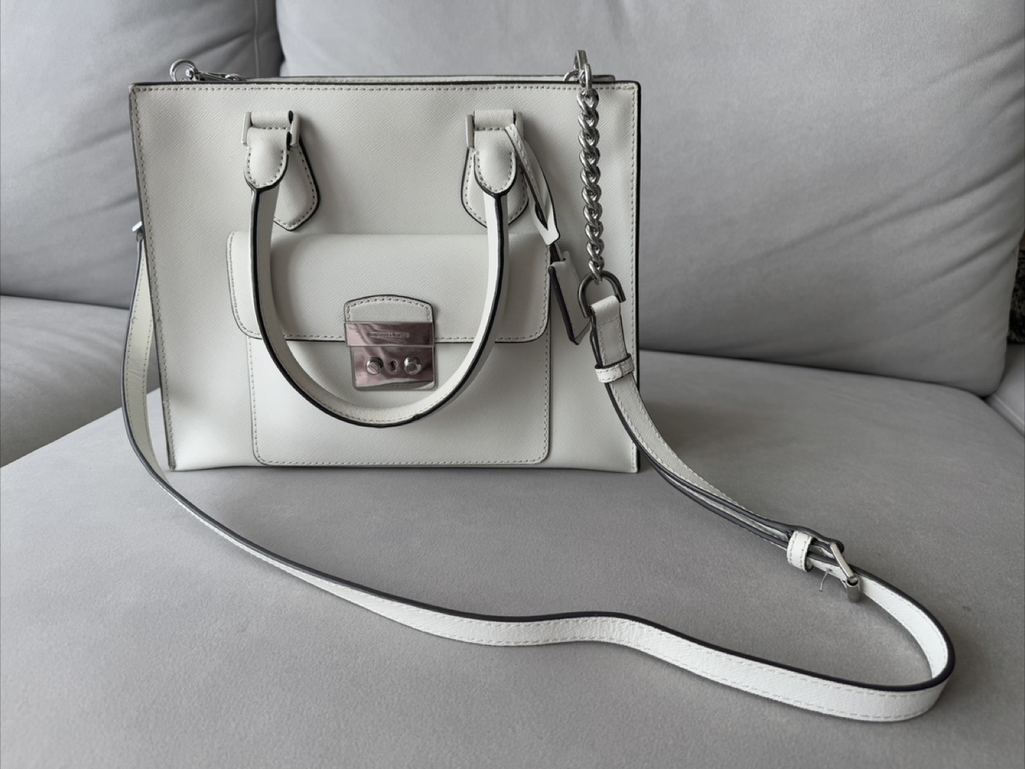 Michael Kors Bridgette Medium Tote – White
