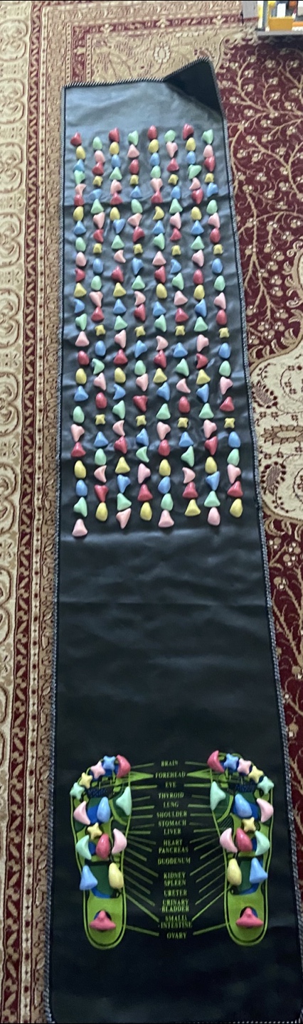 Acupressure Foot Massage Mat - photo 2