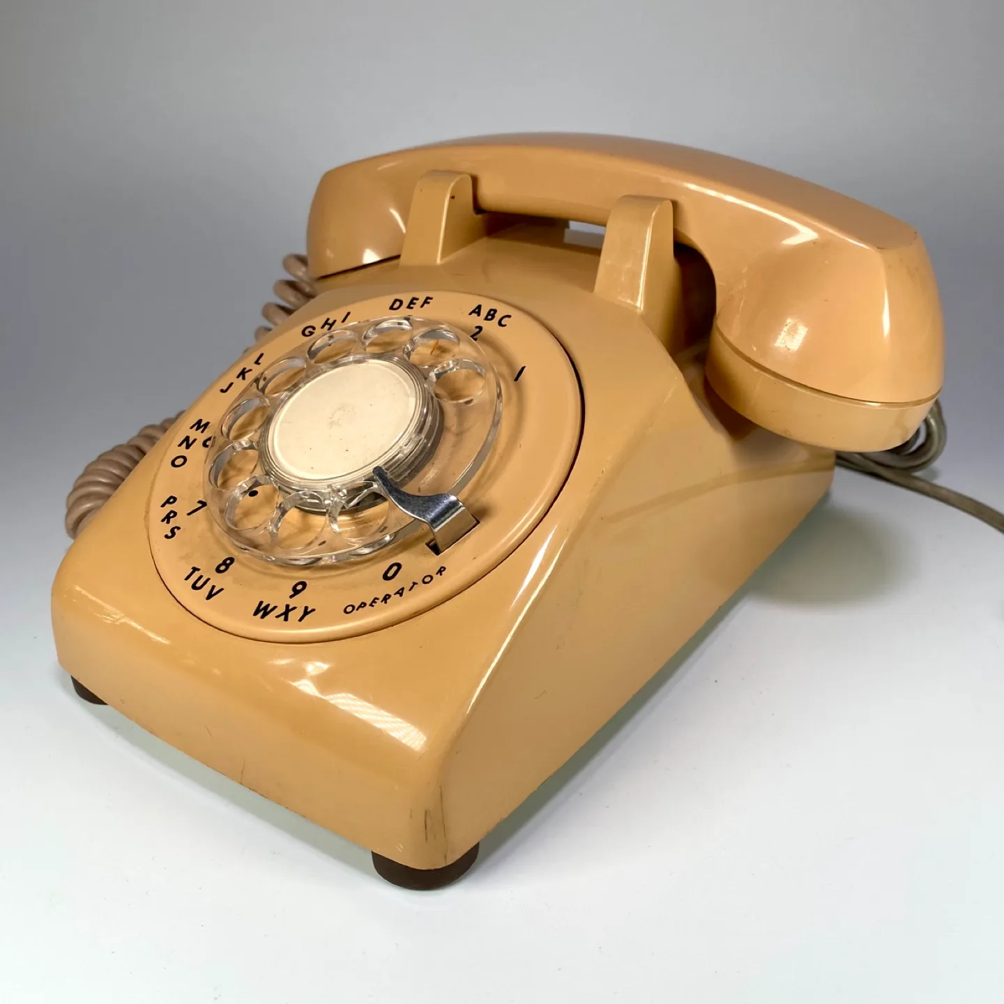 Working Vintage Rotary Phone thumbnail