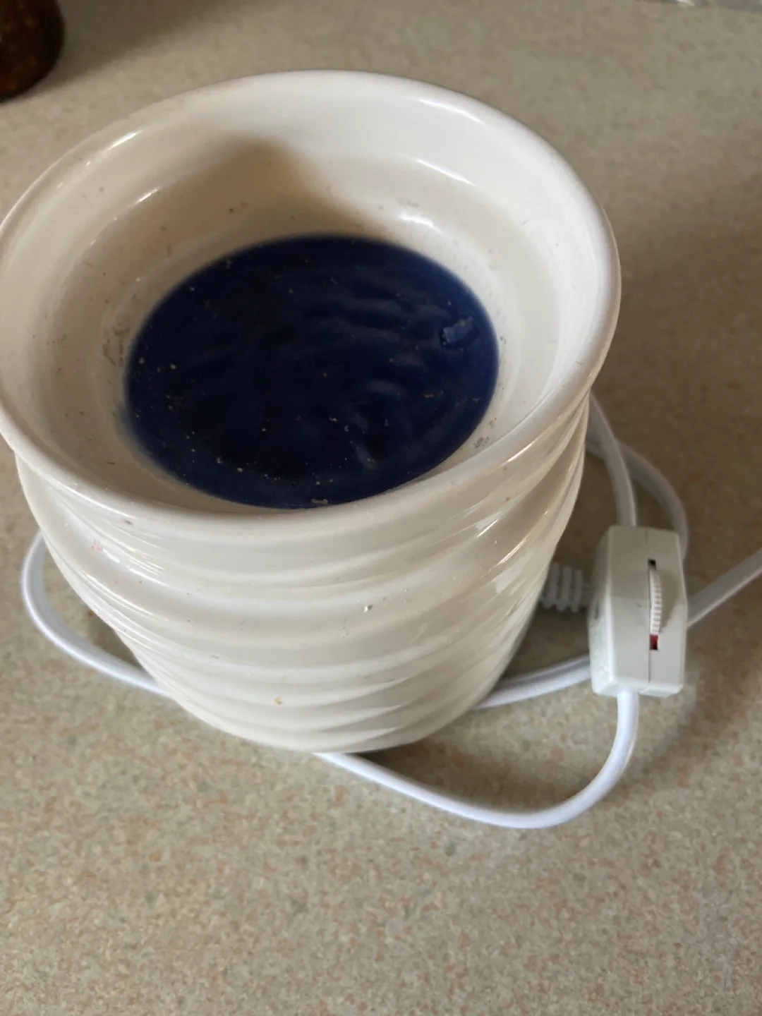 White Ceramic Wax Warmer thumbnail