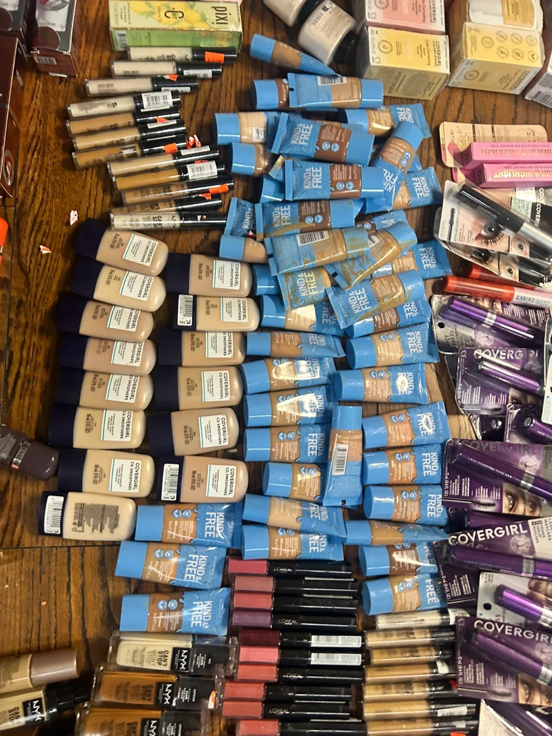 Makeup Bundle - NYX, Covergirl, e.l.f. & More! image indicator(7)