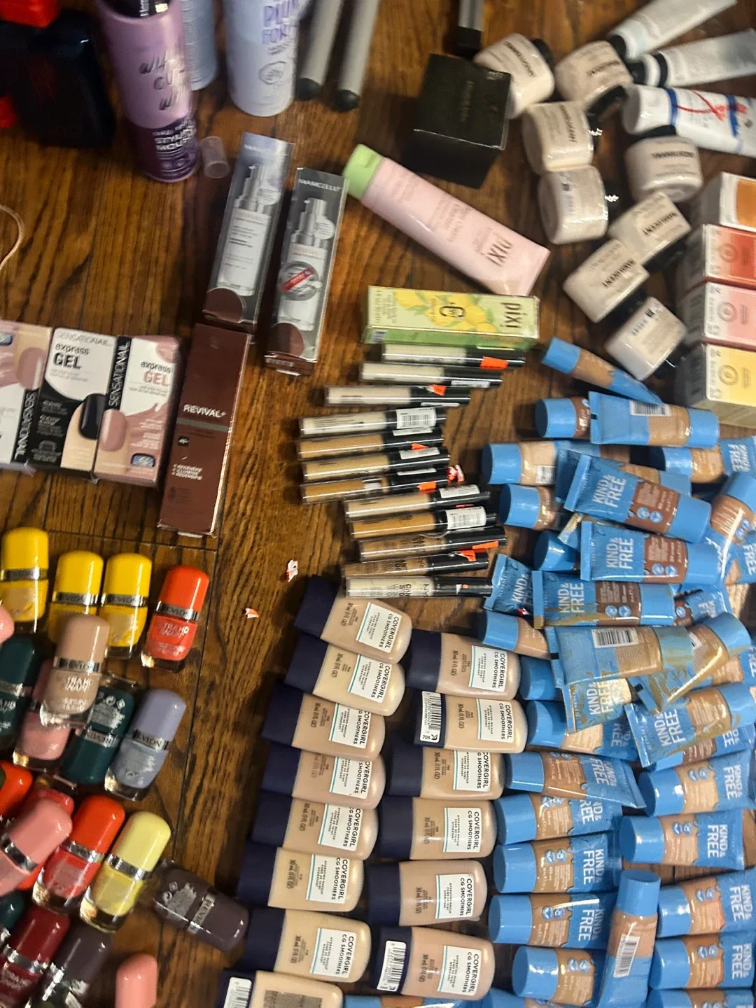 Makeup Bundle - NYX, Covergirl, e.l.f. & More! image indicator(8)