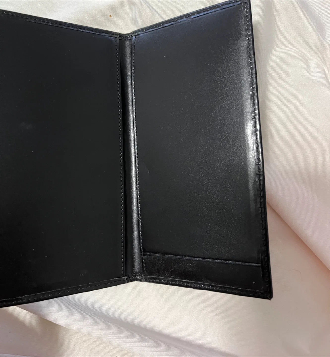 Black Leather Wallet image indicator(2)