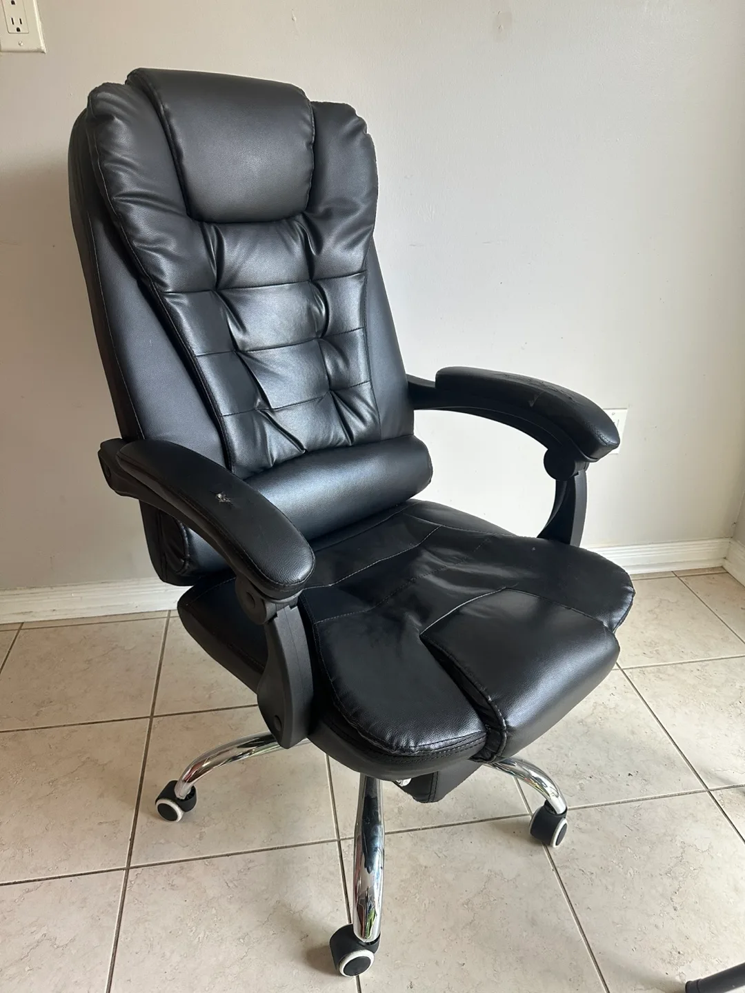 Black Leather Office Chair image indicator(3)