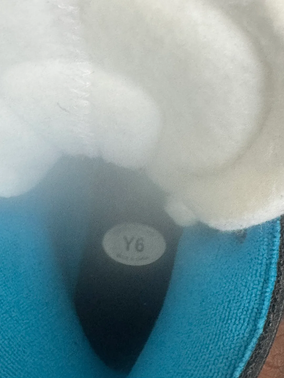 Bauer Ice Skates - Youth Size Y6 image indicator(5)