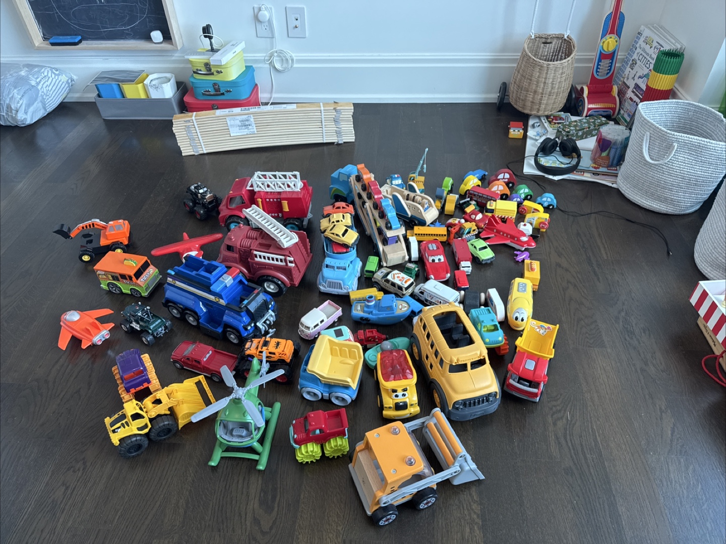 Mixed Lot of Toy Vehicles - photo 2