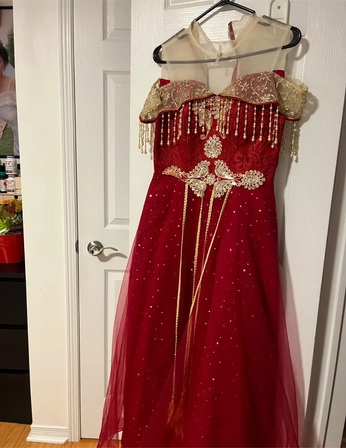 Red Chinese weddings Dress image indicator(2)