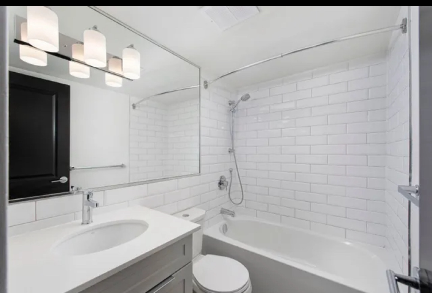 Private room for rent - photo 2