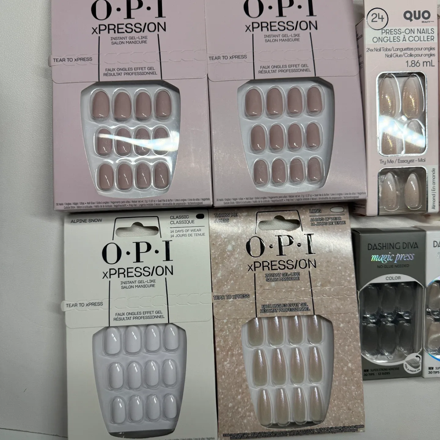 NEW 9 press on nails bundle (OPI, Quo, Dashing Diva) image indicator(2)