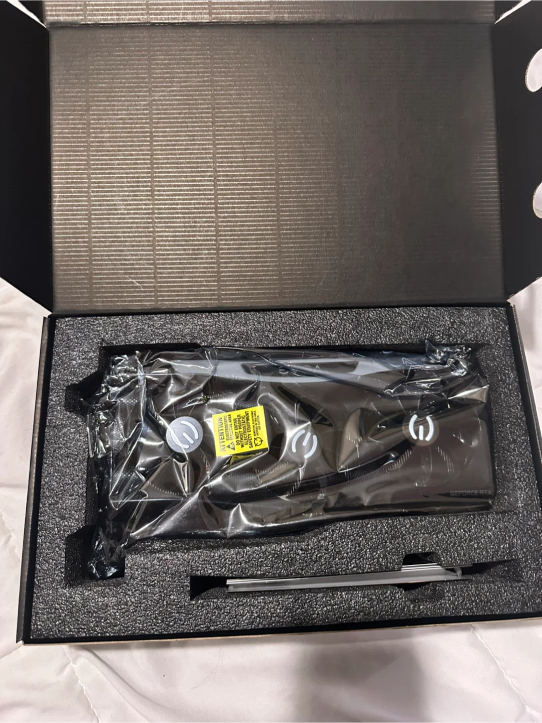 EVGA GeForce RTX 3070 FTW3 Ultra - Like New! - photo 3