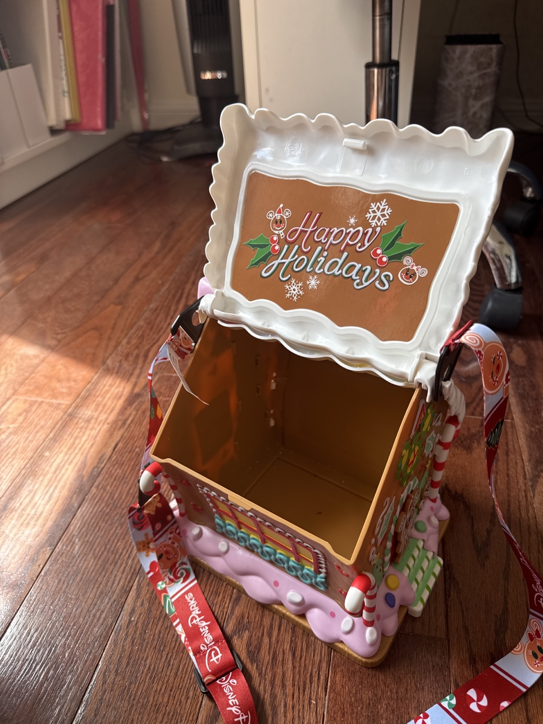 Disney Parks Gingerbread House Ornament - photo 4