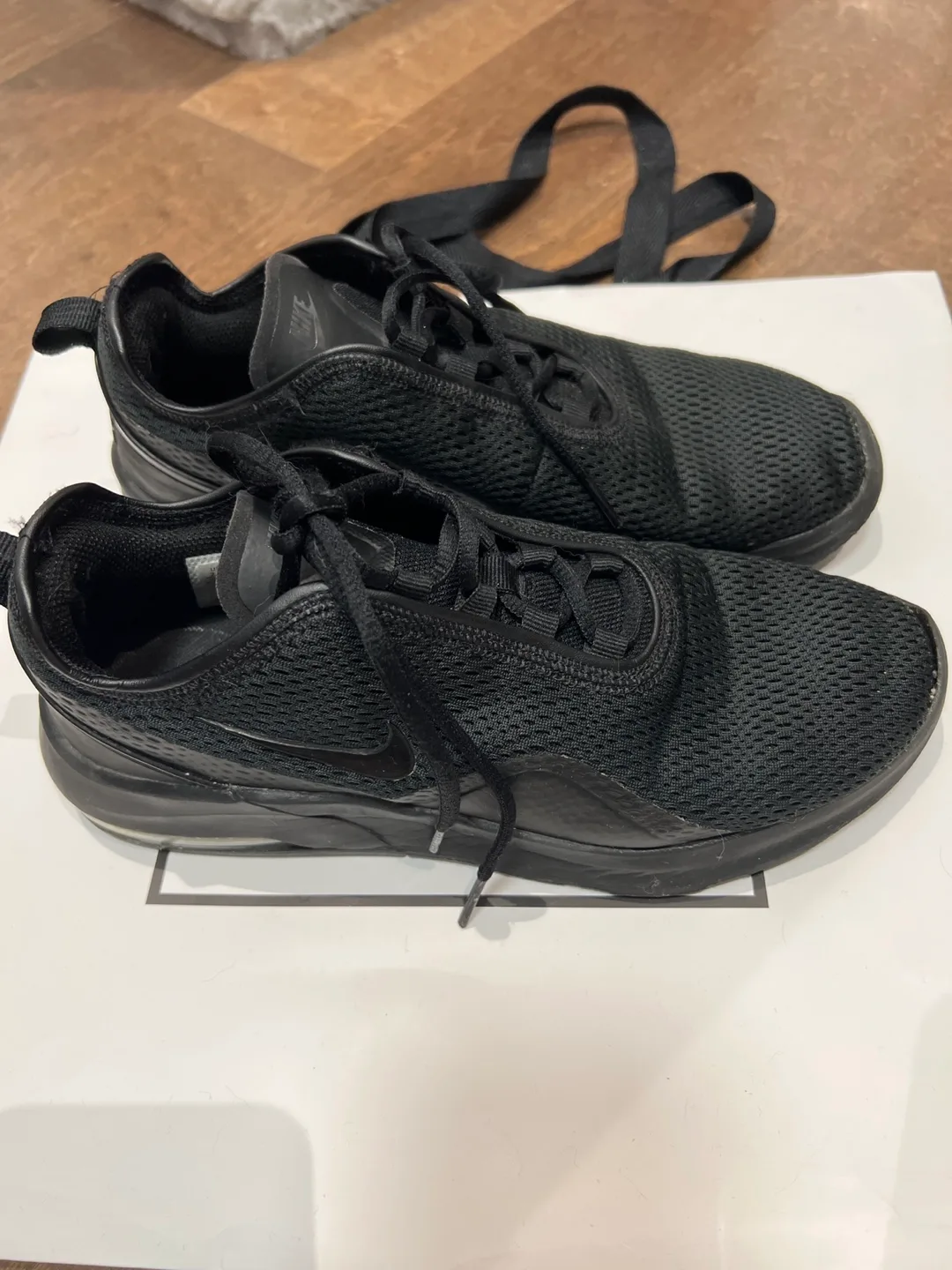 Nike Black Running Shoes- men 7.5 image indicator(4)