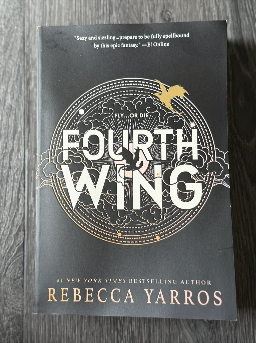 Fourth Wing – Rebecca Yarros thumbnail
