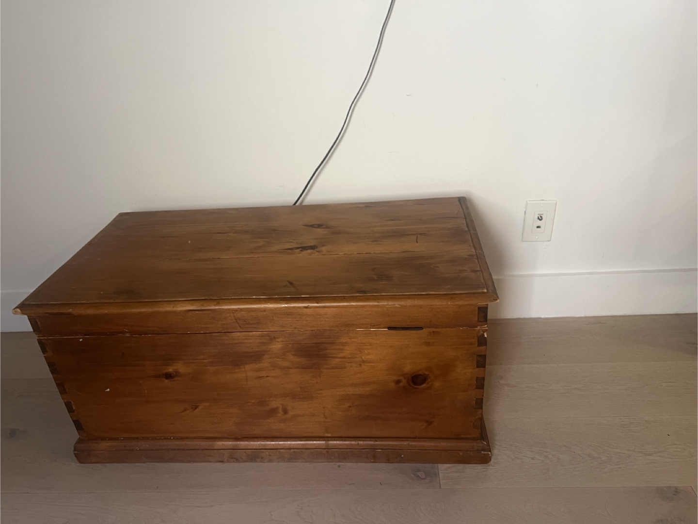 Wooden Storage Trunk - photo 3