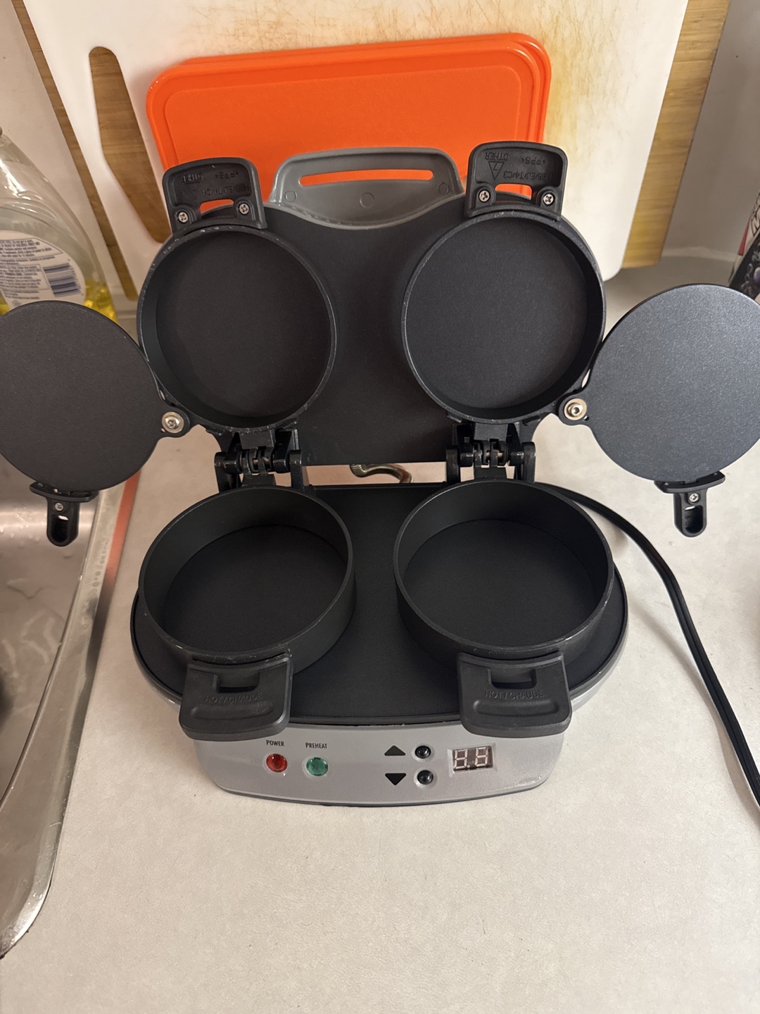 Hamilton Beach Breakfast Sandwich Maker - photo 3