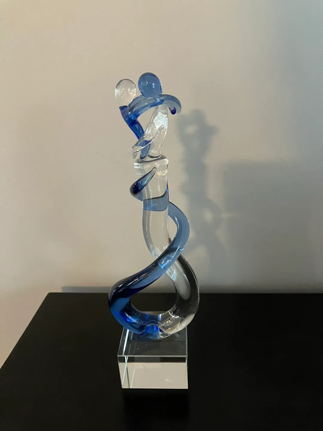 EUSTUMA Hand Blown Glass Couple Sculpture thumbnail