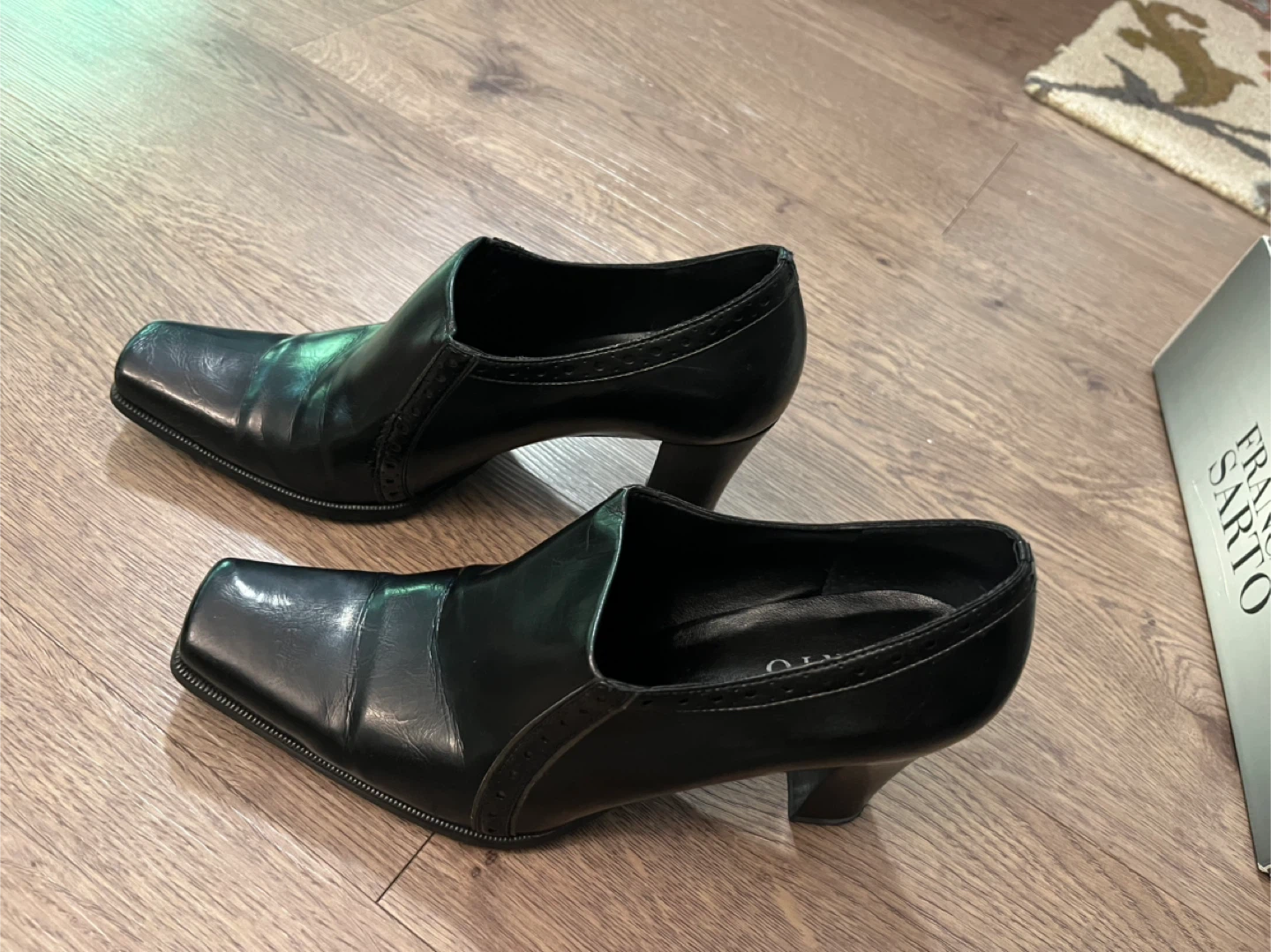 Franco Sarto Bisque Black Petrol Str Nappa Heels - Size 10 - photo 2