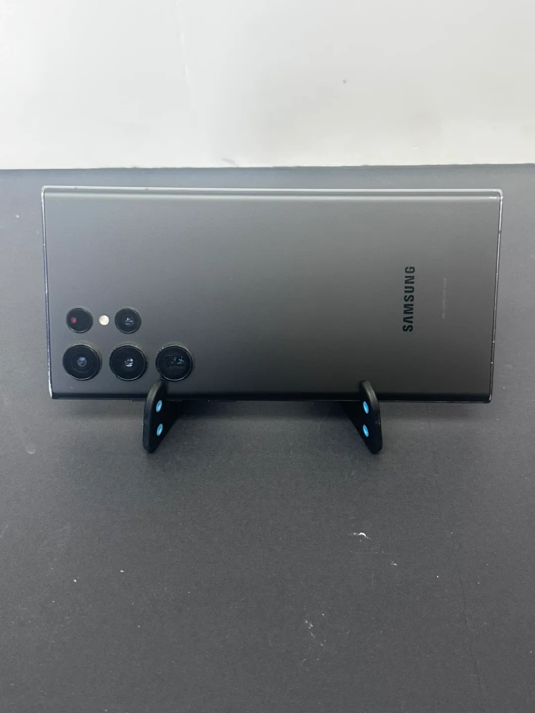 Samsung Galaxy S22 Ultra - Phantom Black thumbnail