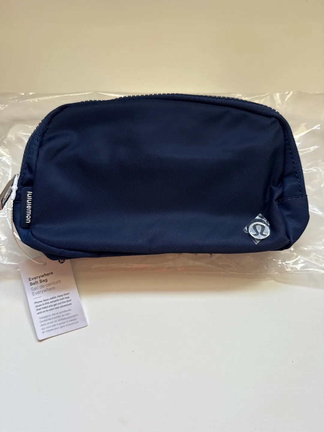 New Lululemon Everywhere Belt Bag Navy blue thumbnail