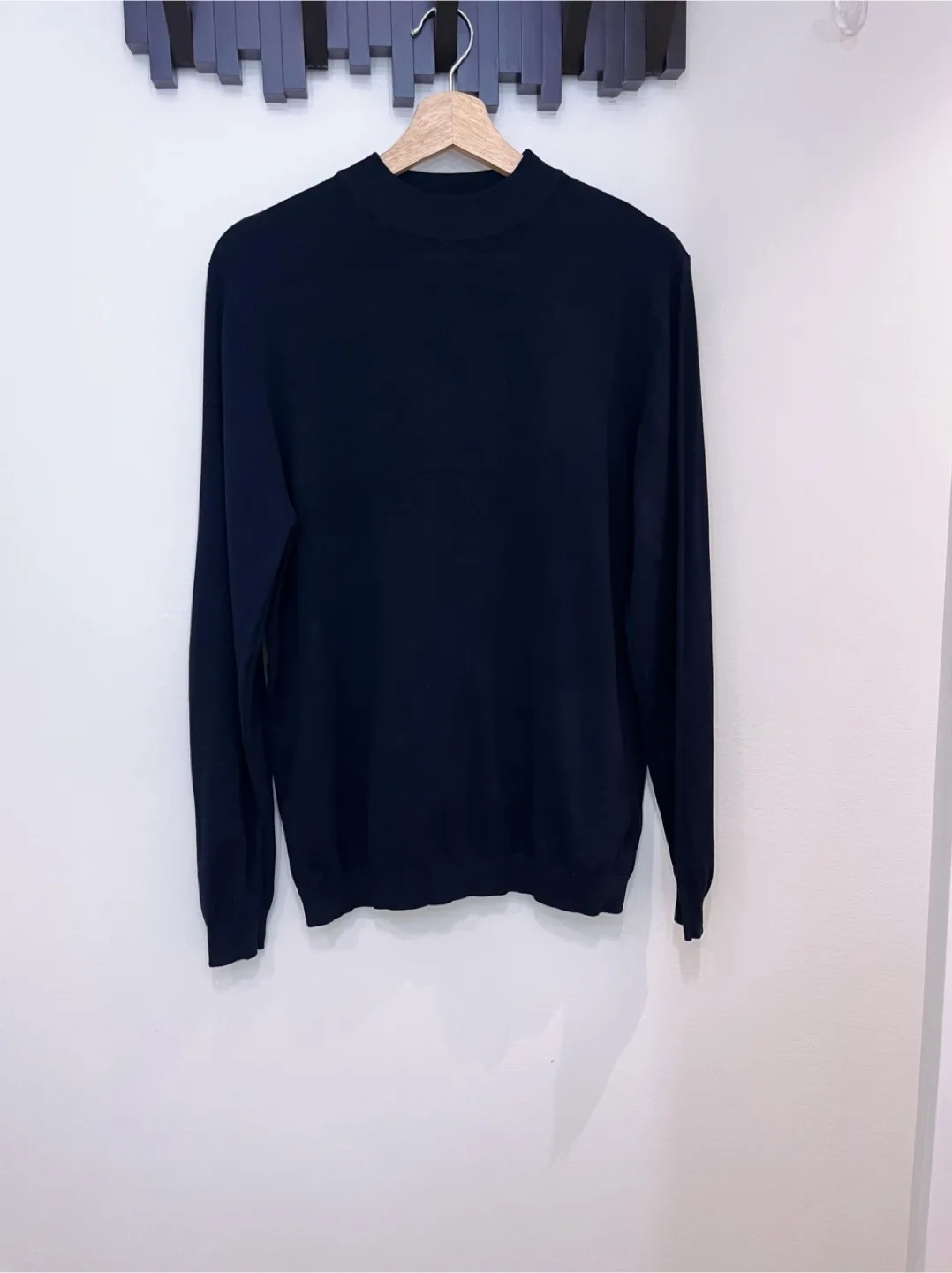 Zara Men’s Sweater Like New- Size M thumbnail