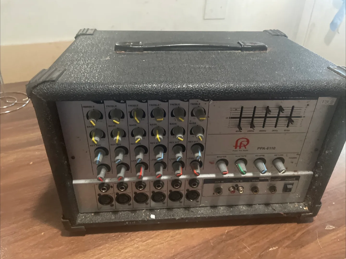 Powerwerks PPA-6110 Powered Mixer thumbnail