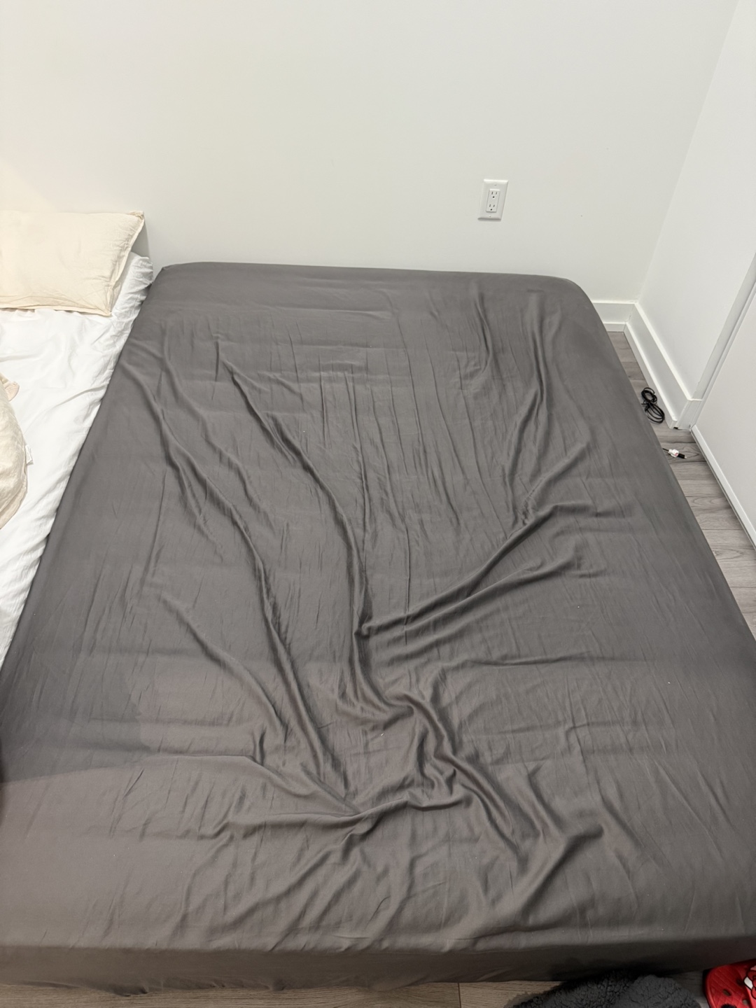 Zinus Full Mattress - 8 Inch Foam & Spring - photo 4