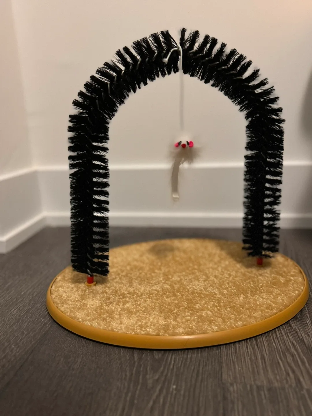 Cat Arch Groomer with Toy thumbnail