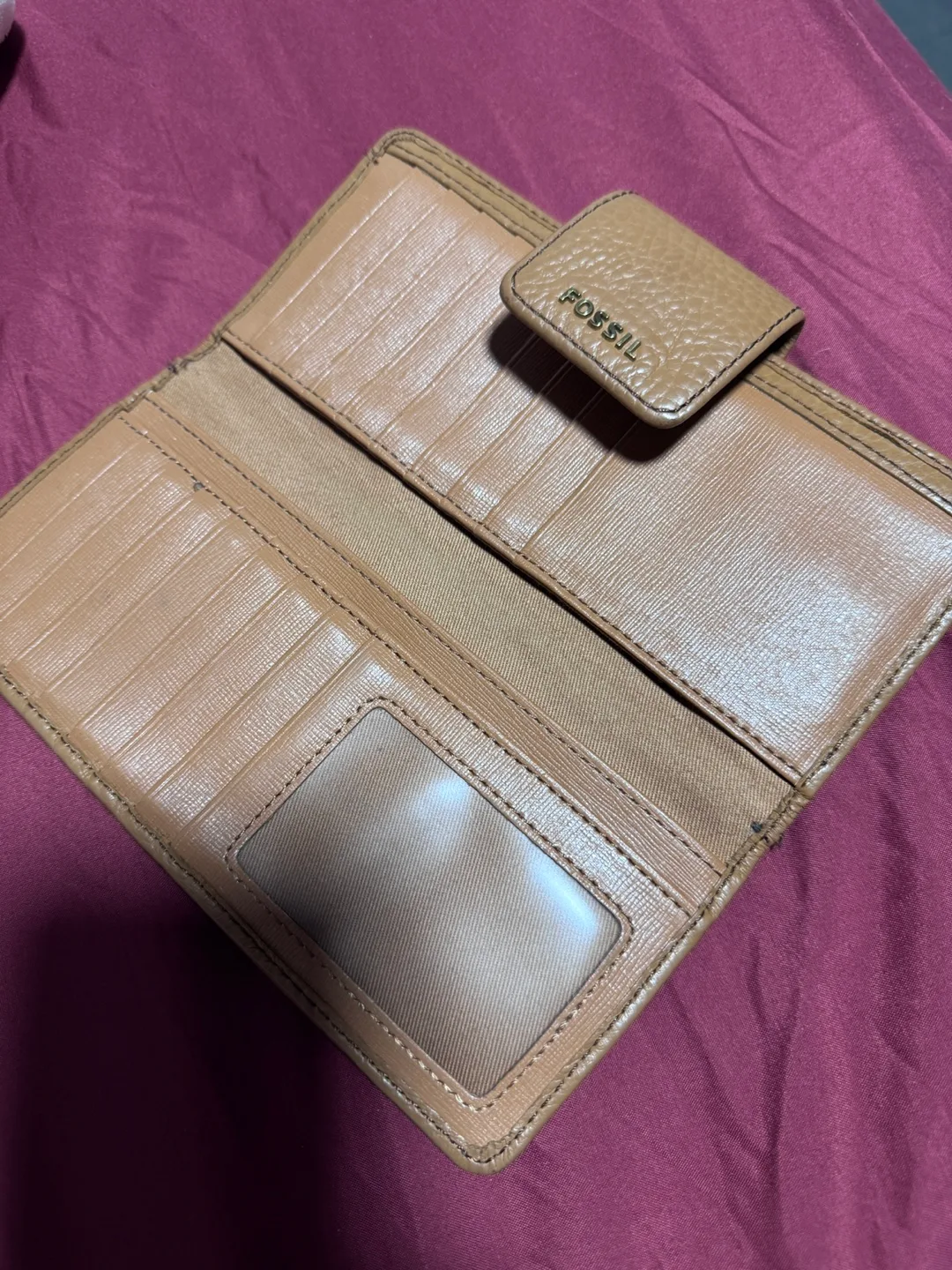 Fossil Leather Wallet image indicator(3)