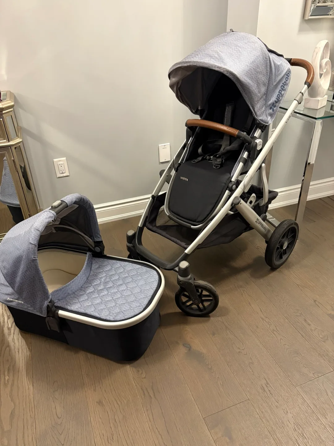 Uppababy V2 vista stroller & bassinet EUC ret $1750 thumbnail