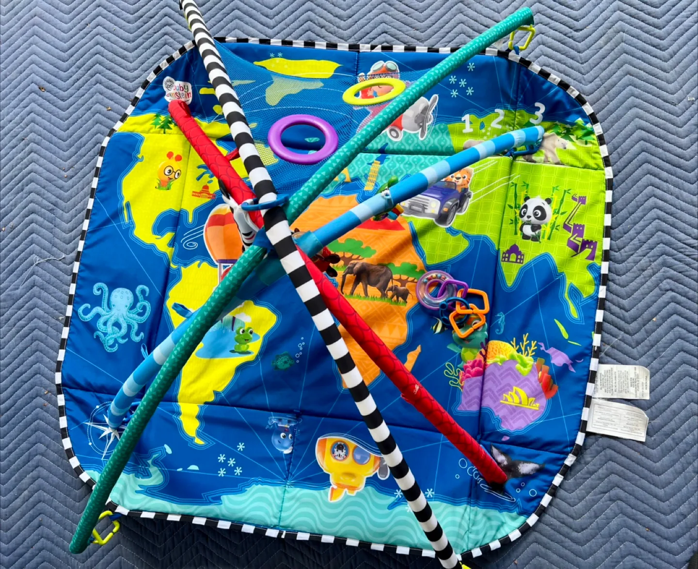 Baby Einstein Around The World Discovery Gym image indicator(2)