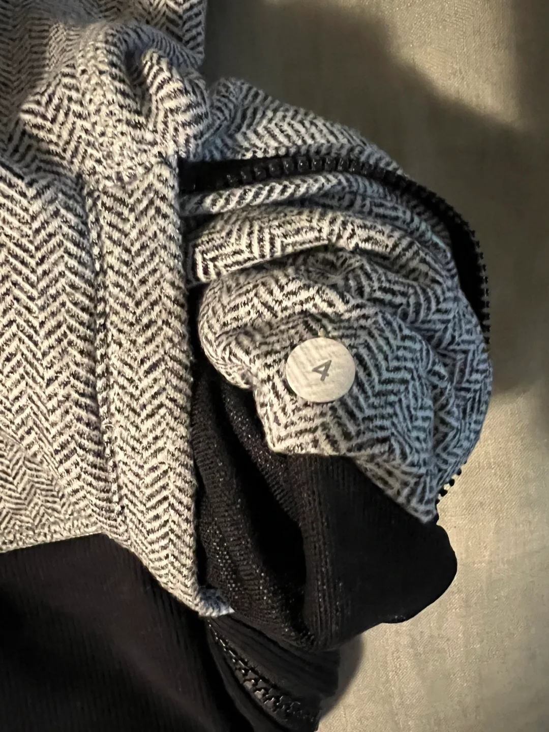 Lululemon Nice Asana Jacket *Herringbone - size 4 image indicator(10)