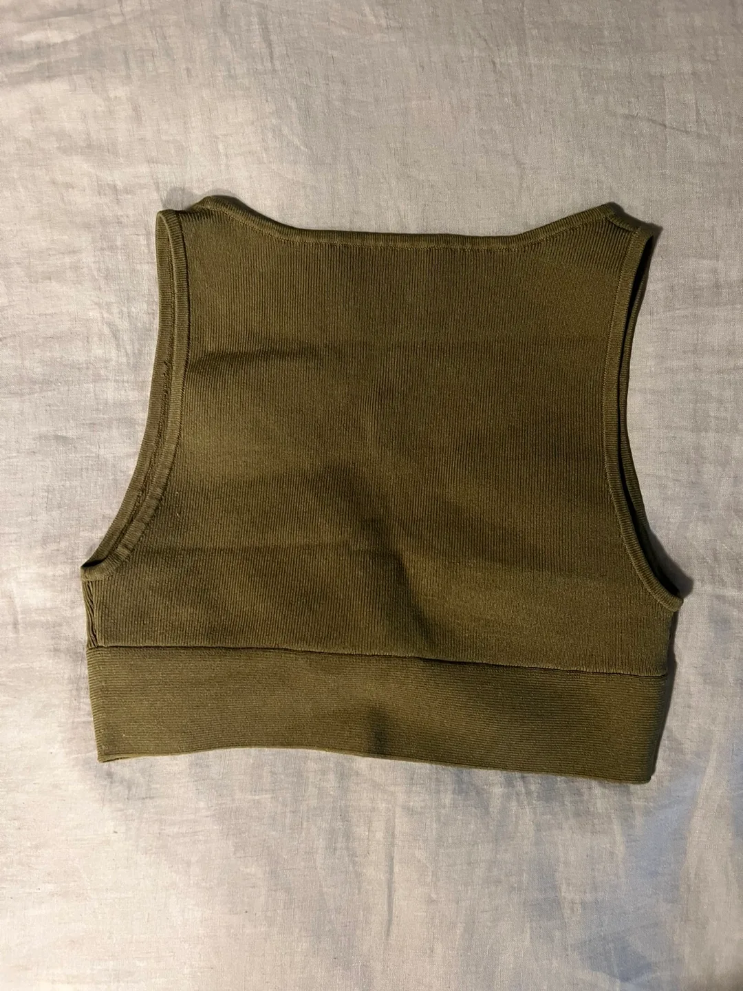 Aritzia Babaton Sculpt Knit Twist Tank - medium image indicator(3)