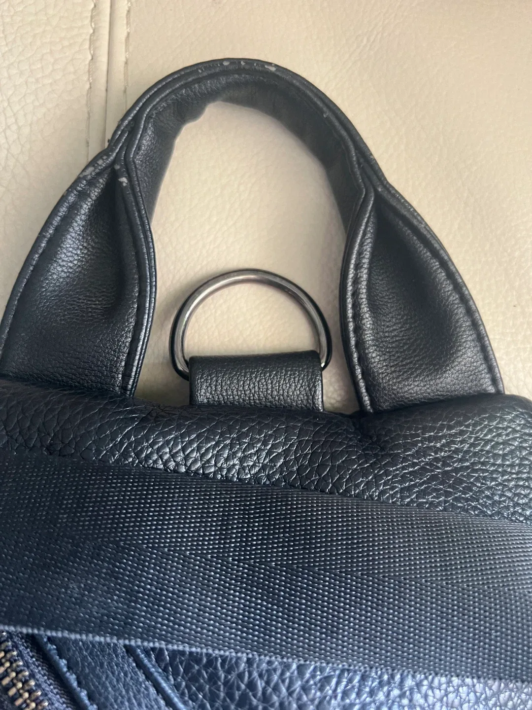Black Bag/Purse/Backpack image indicator(9)