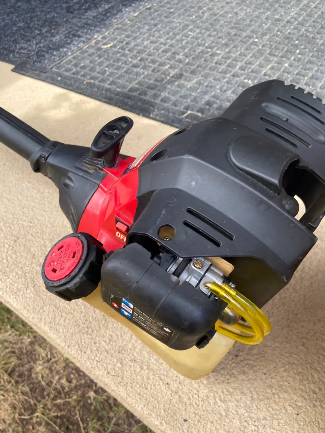 Troy-Bilt TB26CO Gas String Trimmer -FREE image indicator(3)