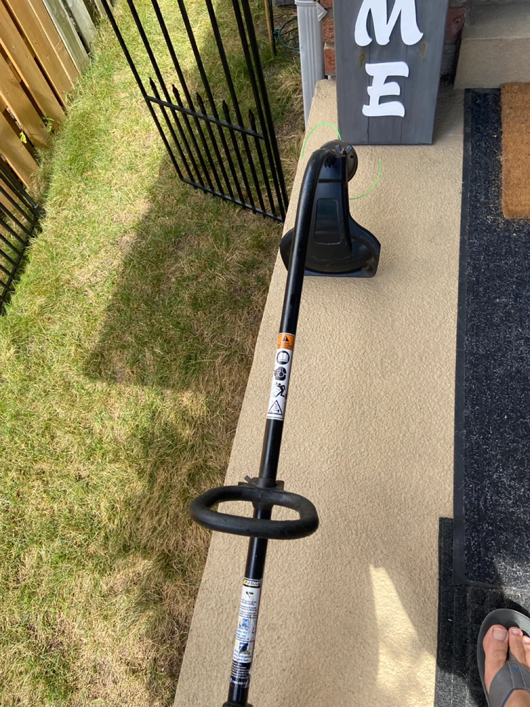 Troy-Bilt TB26CO Gas String Trimmer -FREE image indicator(2)