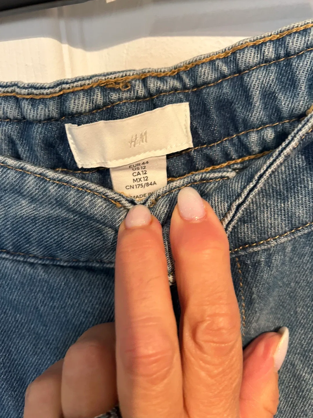 H&M Wide Leg Jeans - Size 12 image indicator(2)