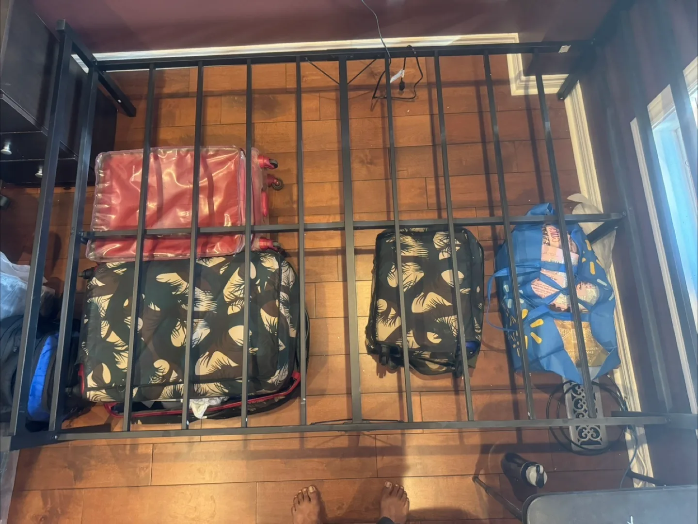 Queen Size - Metal Bed Frame - Black