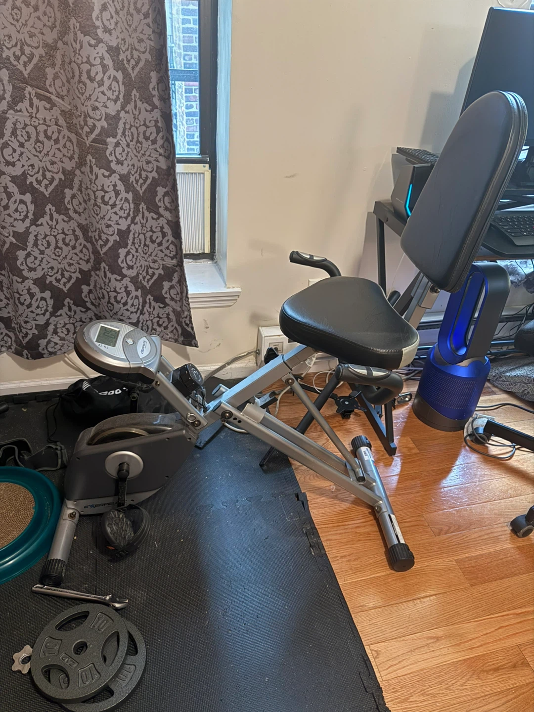 Exerpeutic 400xl Folding Exercise Bike with LCD Display - photo 2