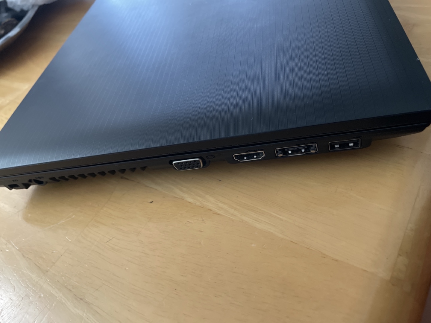 Lenovo Laptop - photo 3