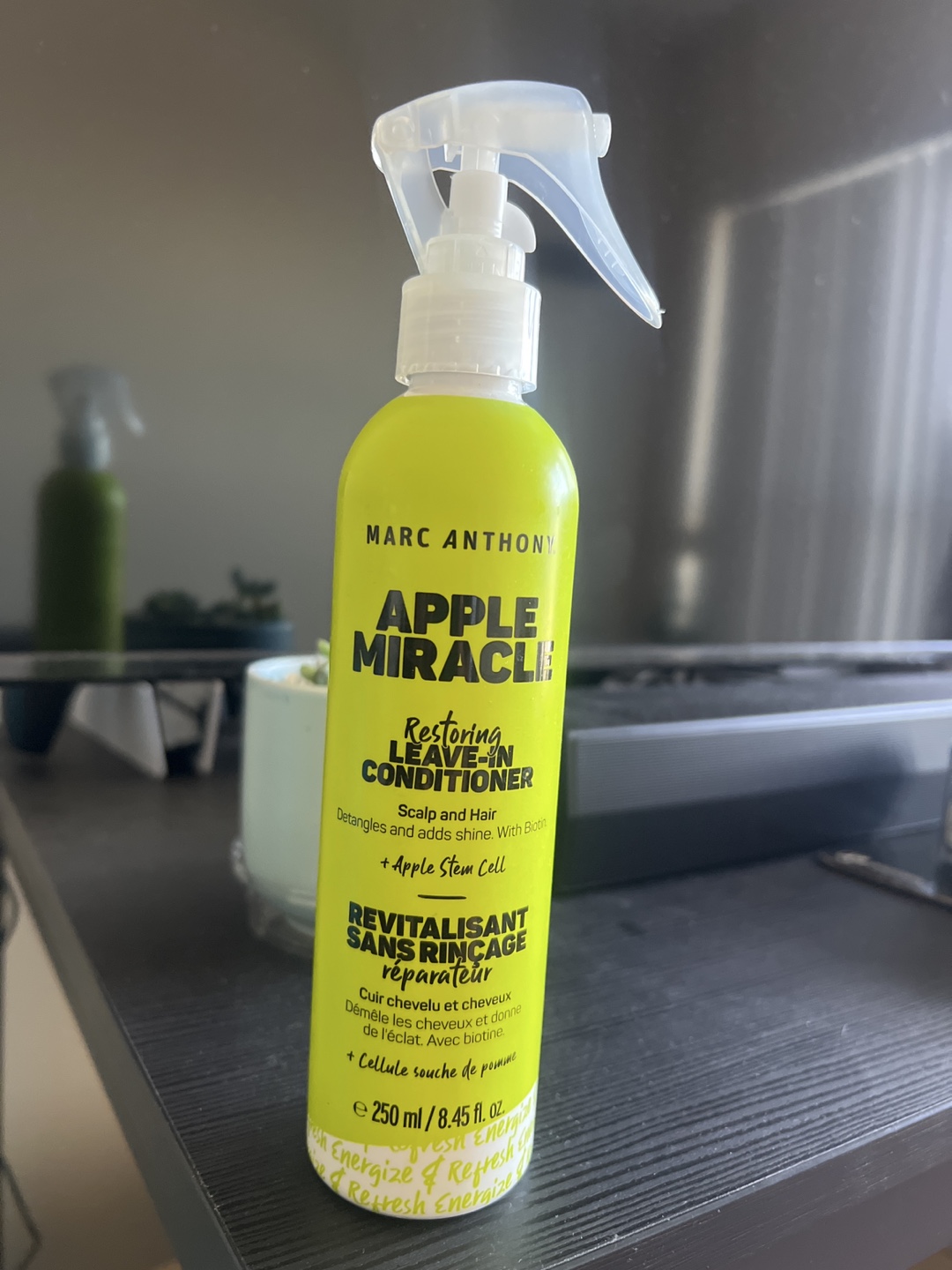Free Marc Anthony Apple Leave-In Conditioner