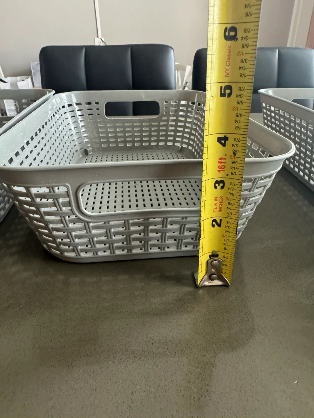 (Set of 3) Gray Plastic Storage Baskets image indicator(3)