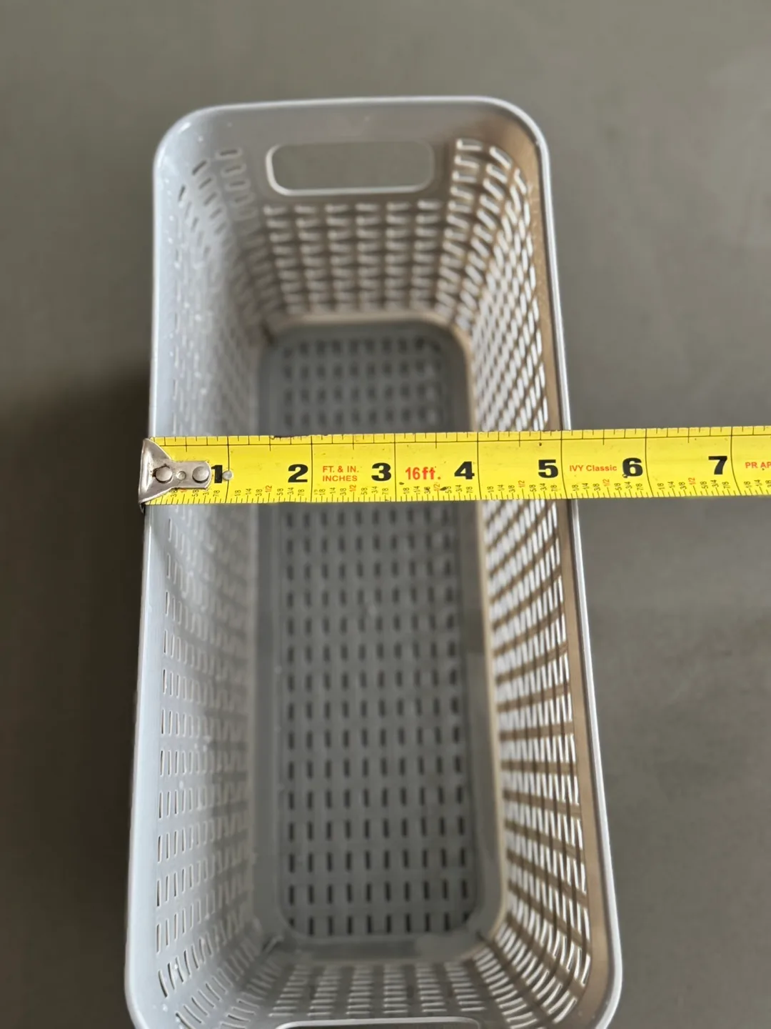 (Set of 4) Gray Plastic Storage Baskets image indicator(2)