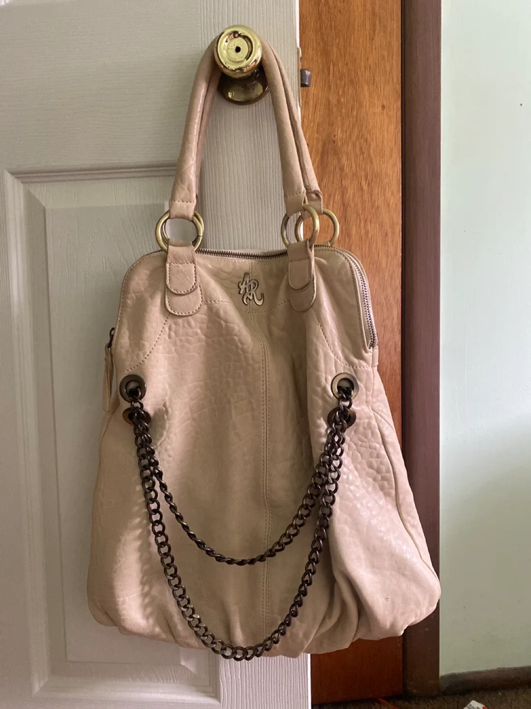 Amber Rose Beige Shoulder Bag thumbnail