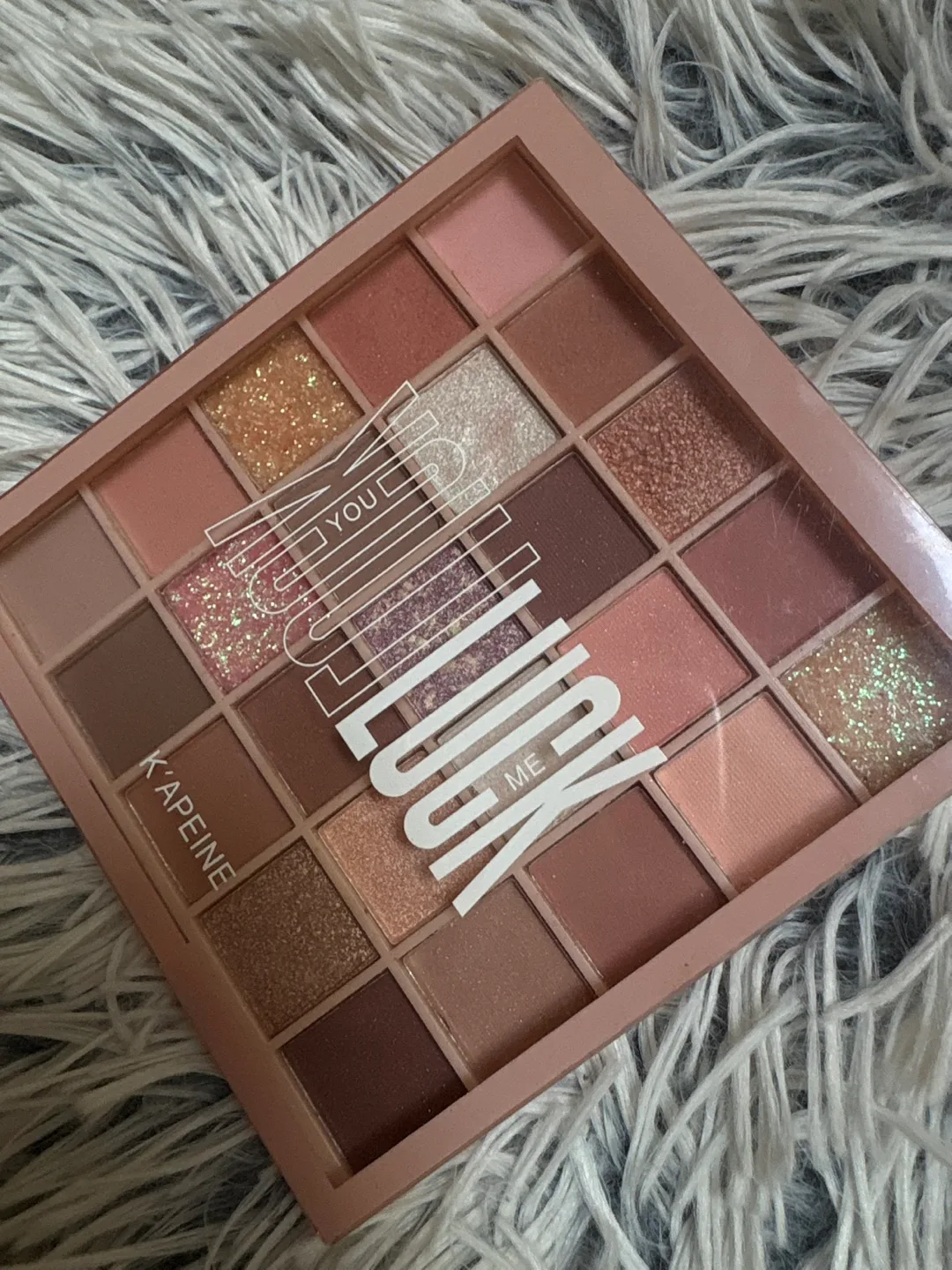 K'APEINE Eyeshadow Palette thumbnail