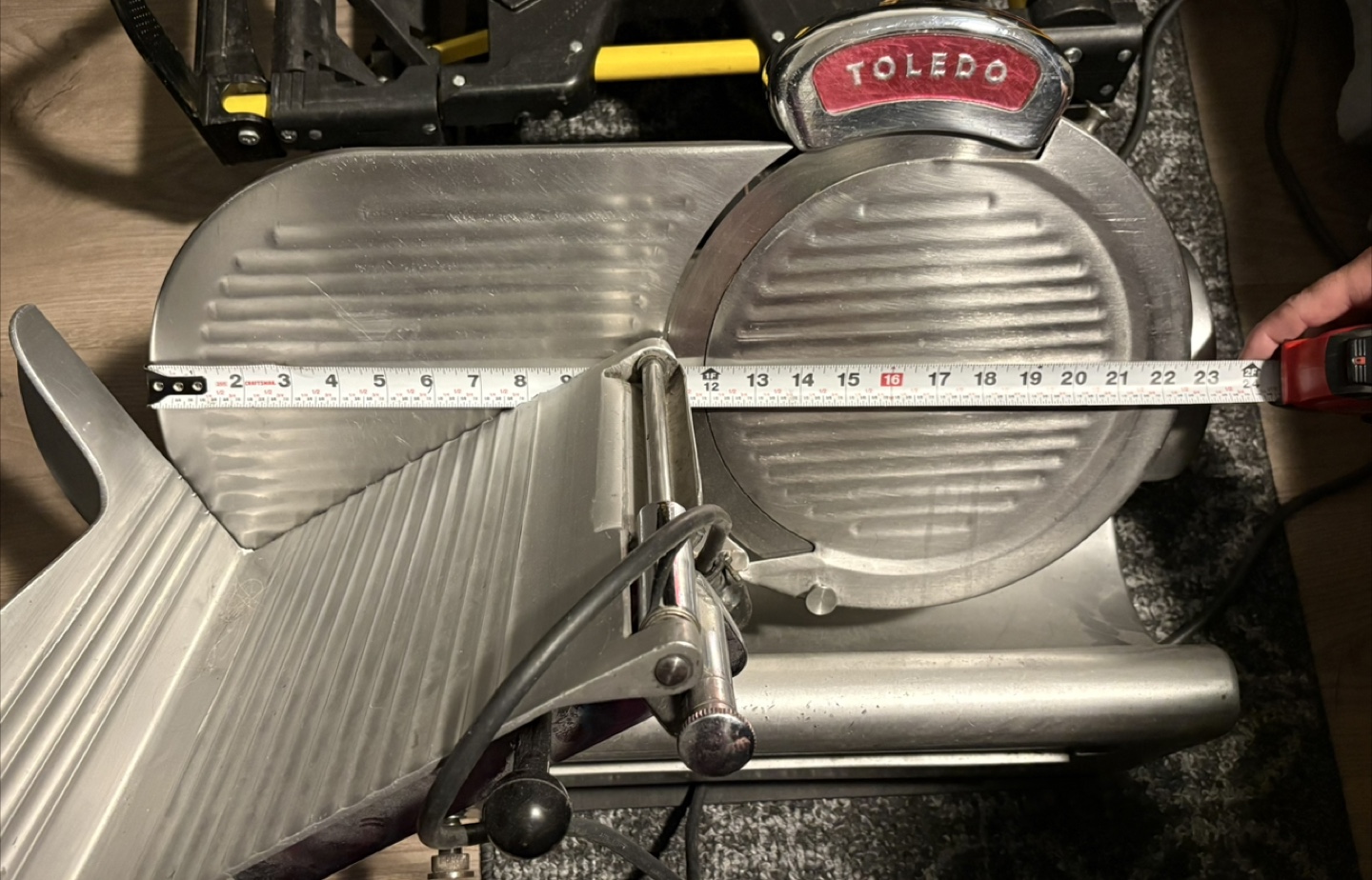 Toledo Scale Company - HEAVY DUTY Commercial Food Slicer - photo 3
