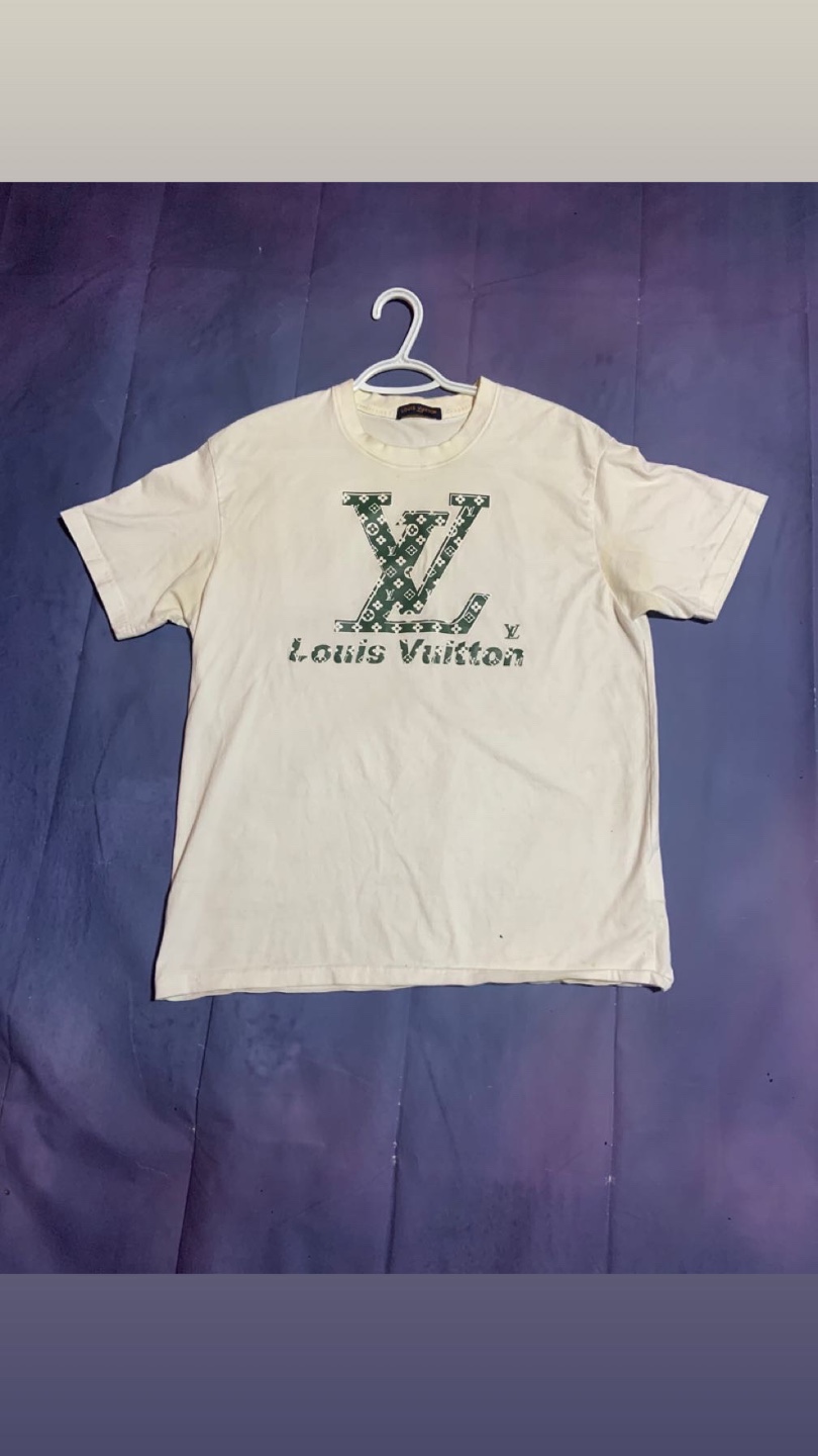 Authentic Louis Vuitton T-Shirt - photo 3