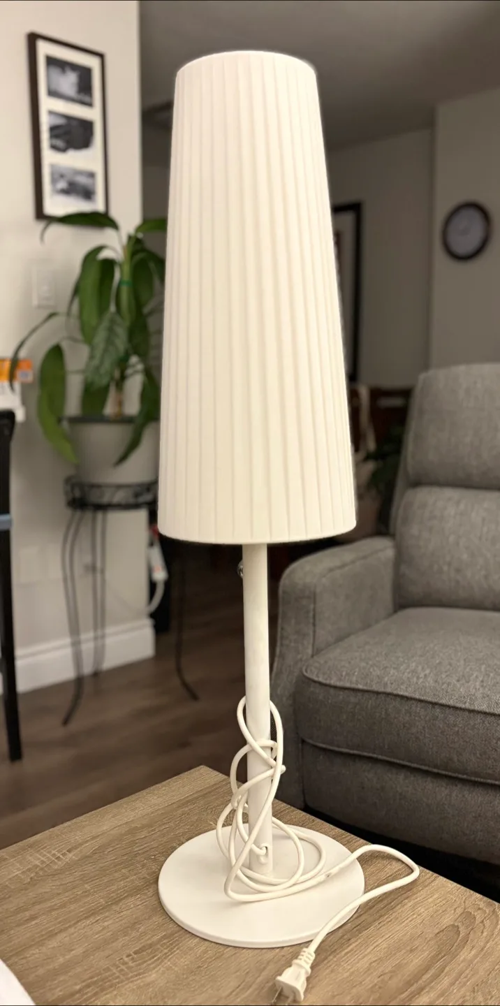 IKEA Lunta Lamp, White thumbnail