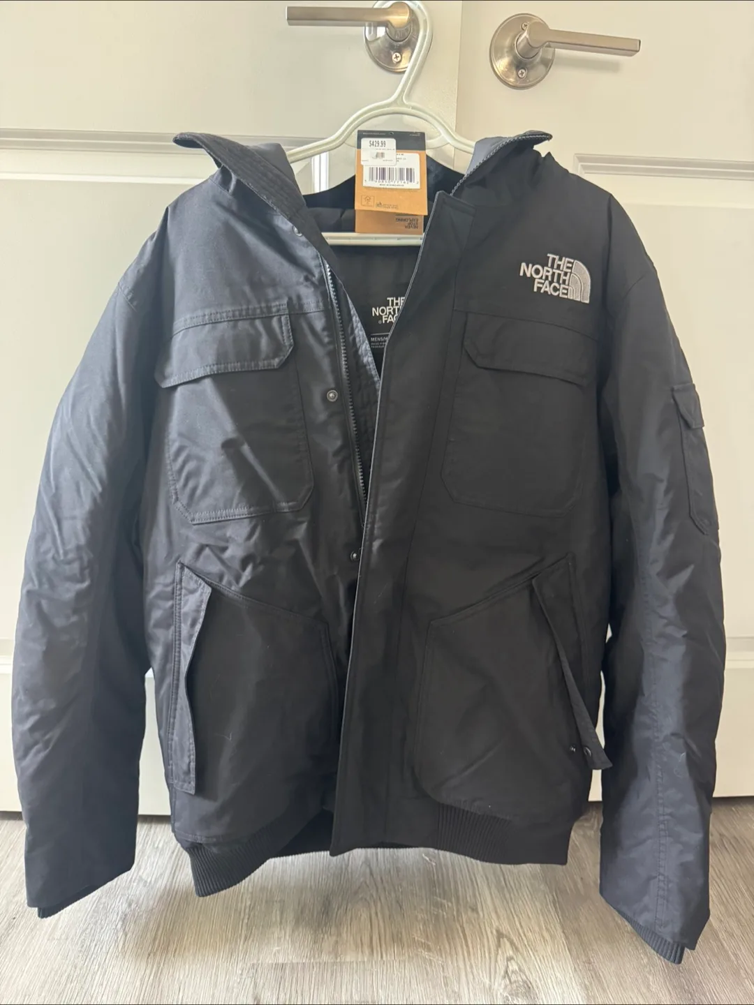 The North Face Jacket - Black, Men's Medium thumbnail