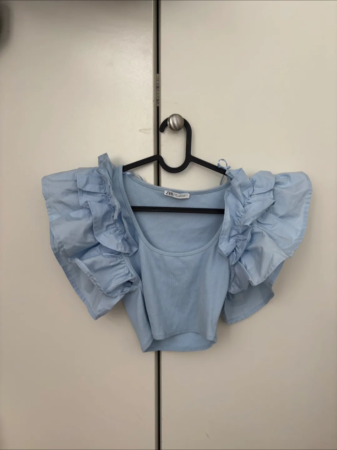 Zara Blue Ruffle Sleeve Top - Size M thumbnail